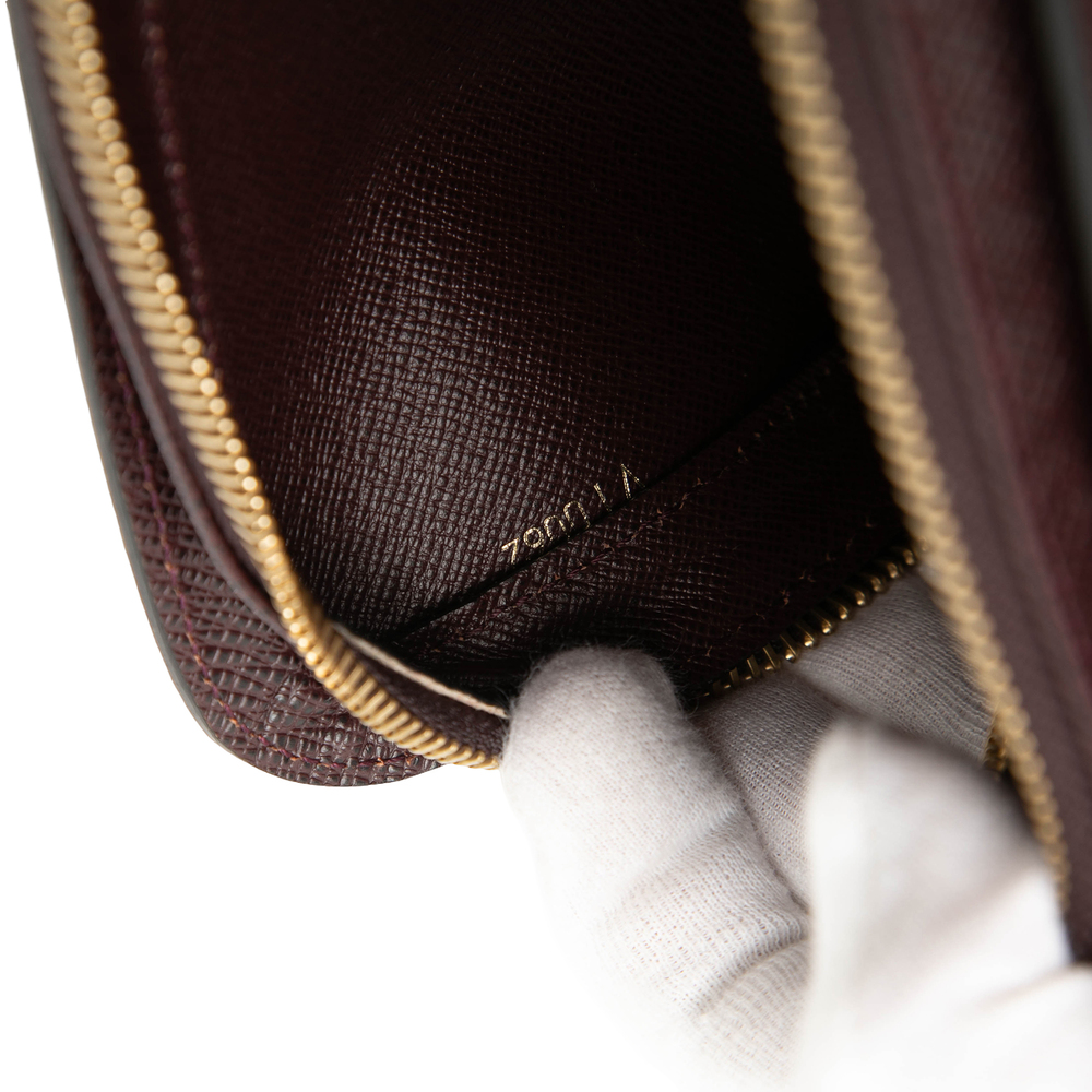 Pre-Loved Louis Vuitton Taiga Pochette Baikal - Picture 6 of 7